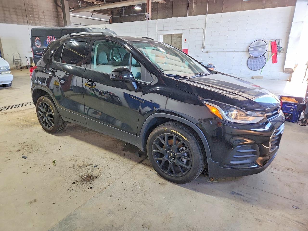 2022 Chevrolet Trax 1Lt - Image 4