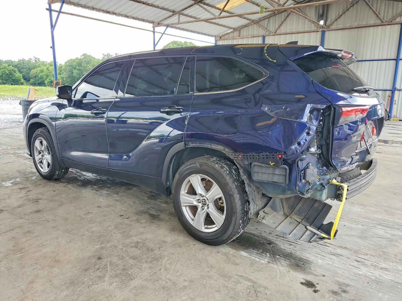 2022 Toyota Highlander Le - Фото 2