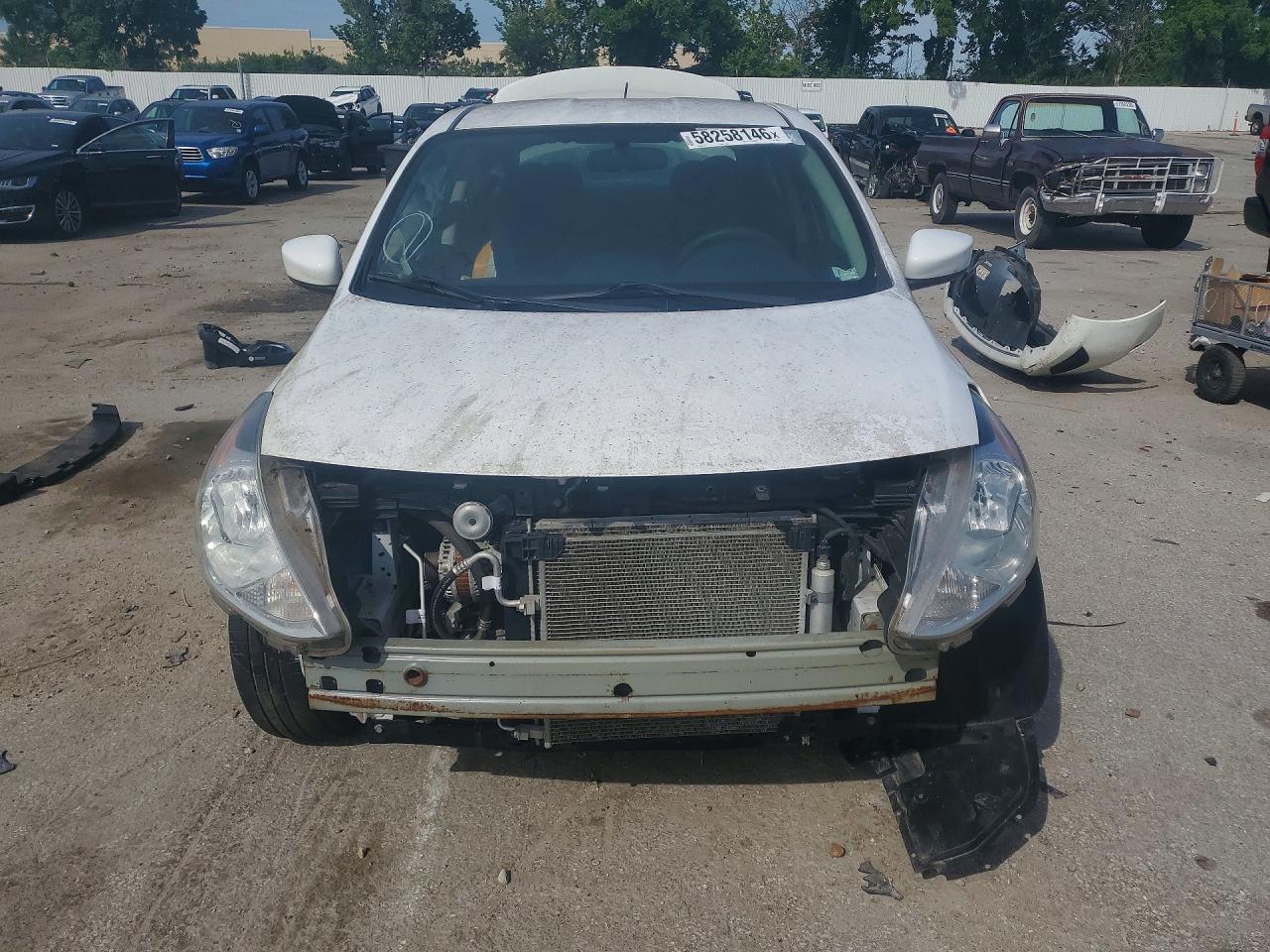 2017 Nissan Versa 1.6 S Plus - Фото 5