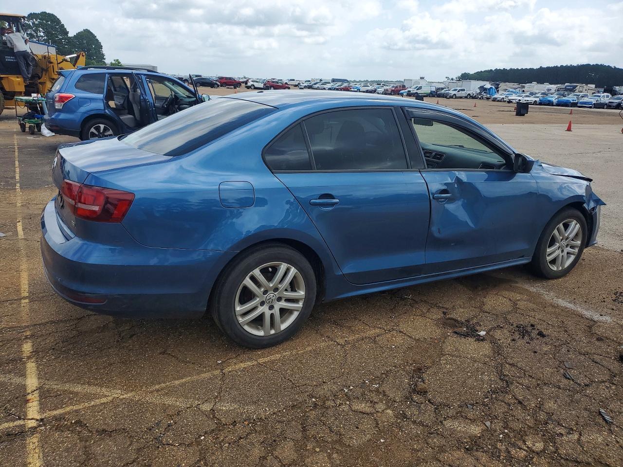 2018 Volkswagen Jetta S - Image 3
