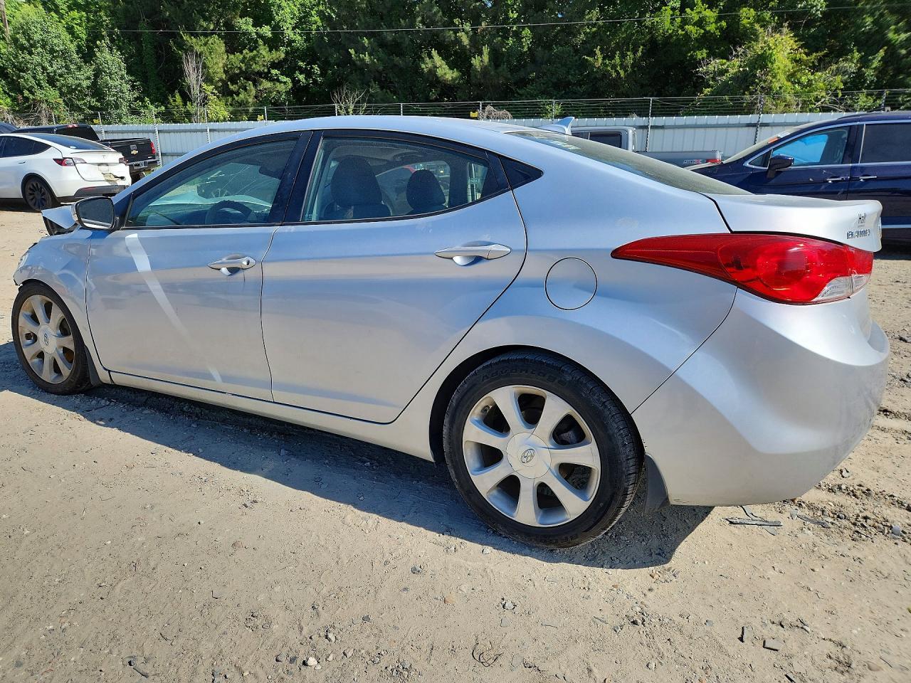 2012 Hyundai Elantra Limited - Фото 2