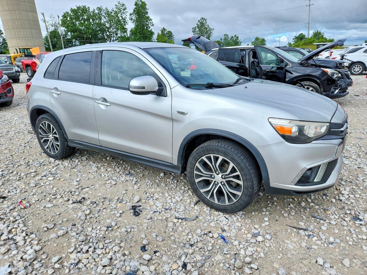 2018 Mitsubishi Outlander Sport Es - Фото 4