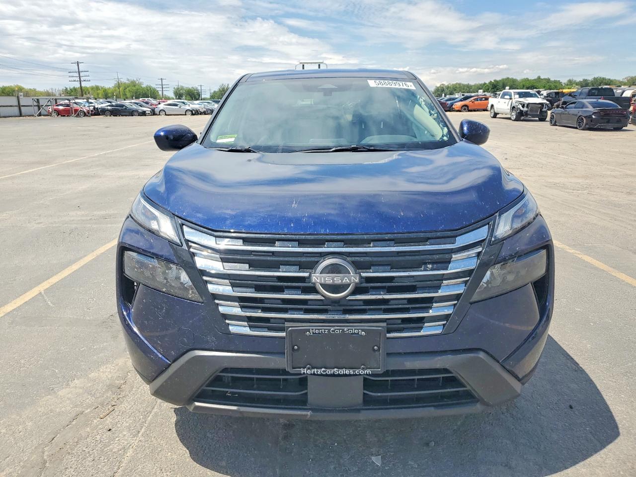 2025 Nissan Rogue Sv - Image 5