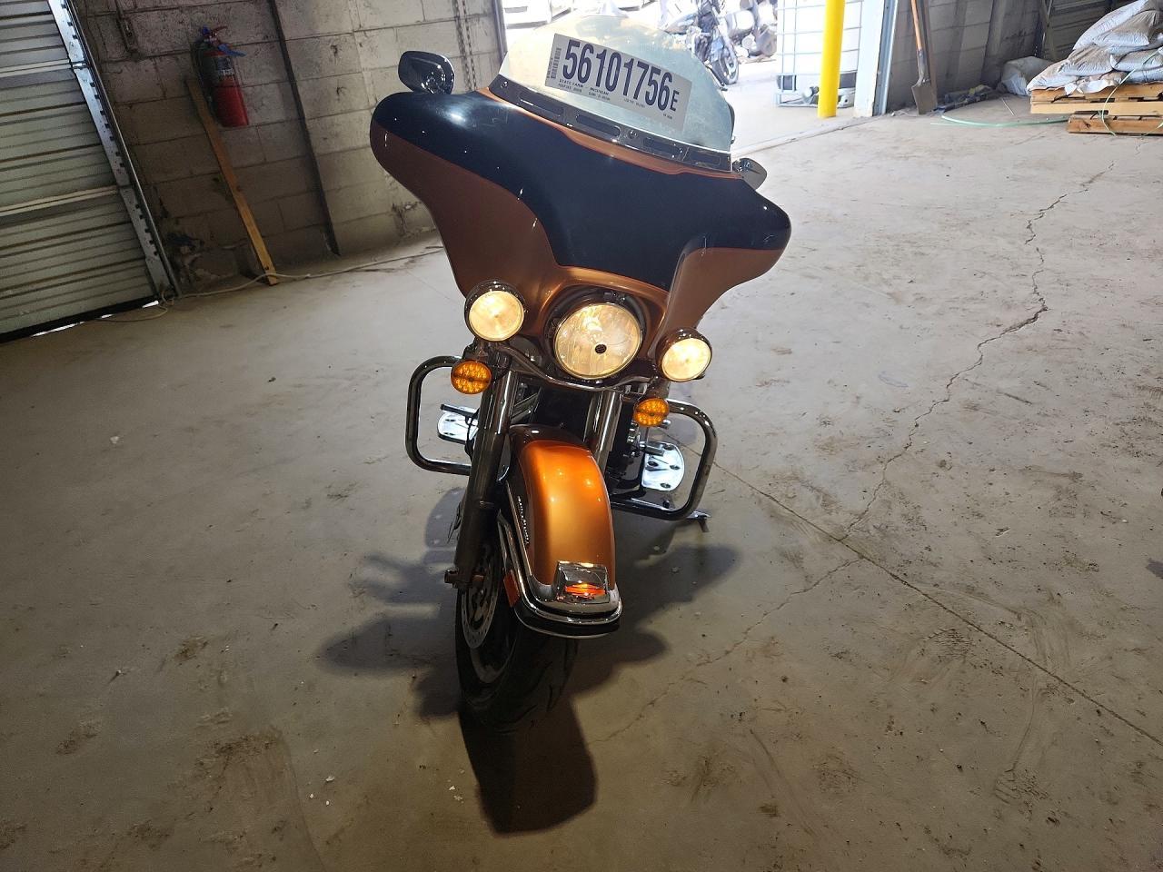 2008 Harley-Davidson Flhtcui 105Th Anniversary Edition - Фото 2