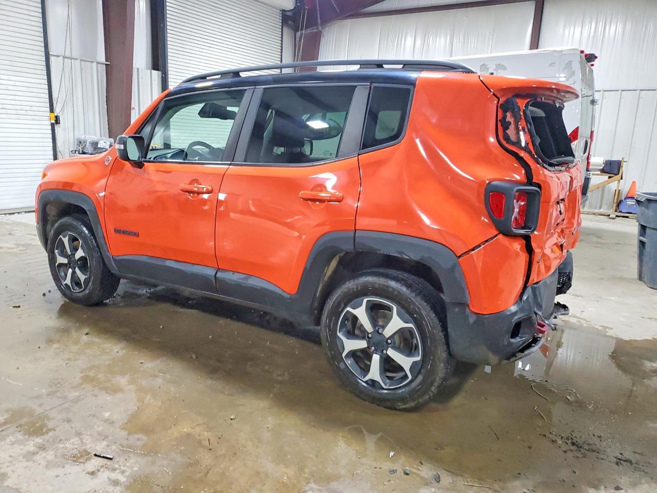 2021 Jeep Renegade Trailhawk - Image 2
