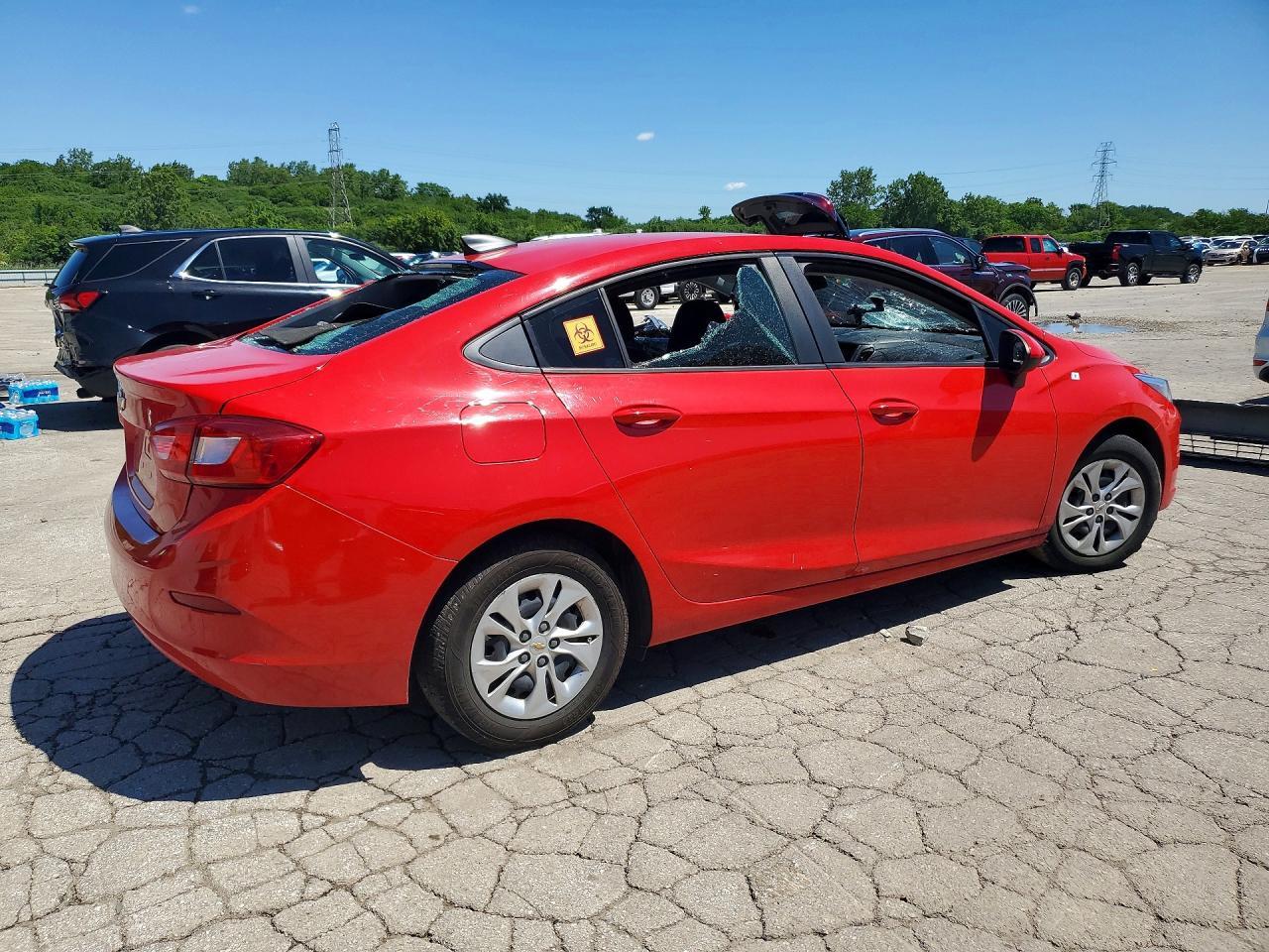 2019 Chevrolet Cruze Ls - Image 3