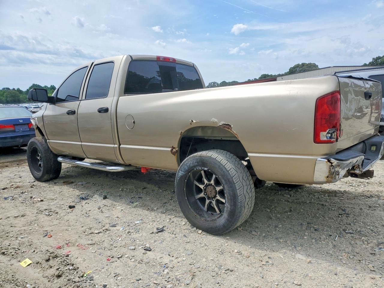2003 Dodge Ram 2500 St - Фото 2