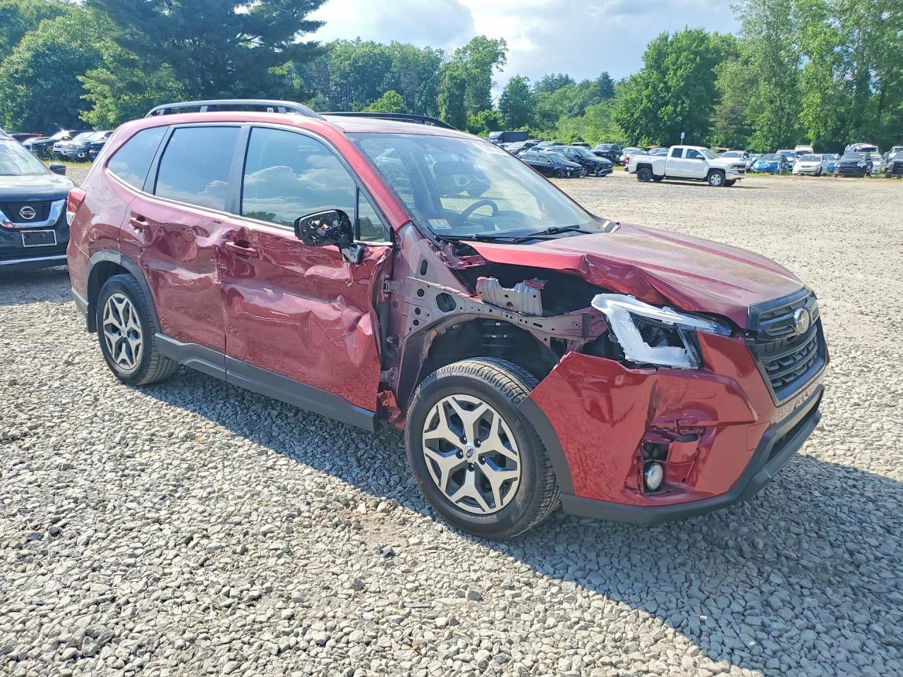 2022 Subaru Forester Premium - Фото 4
