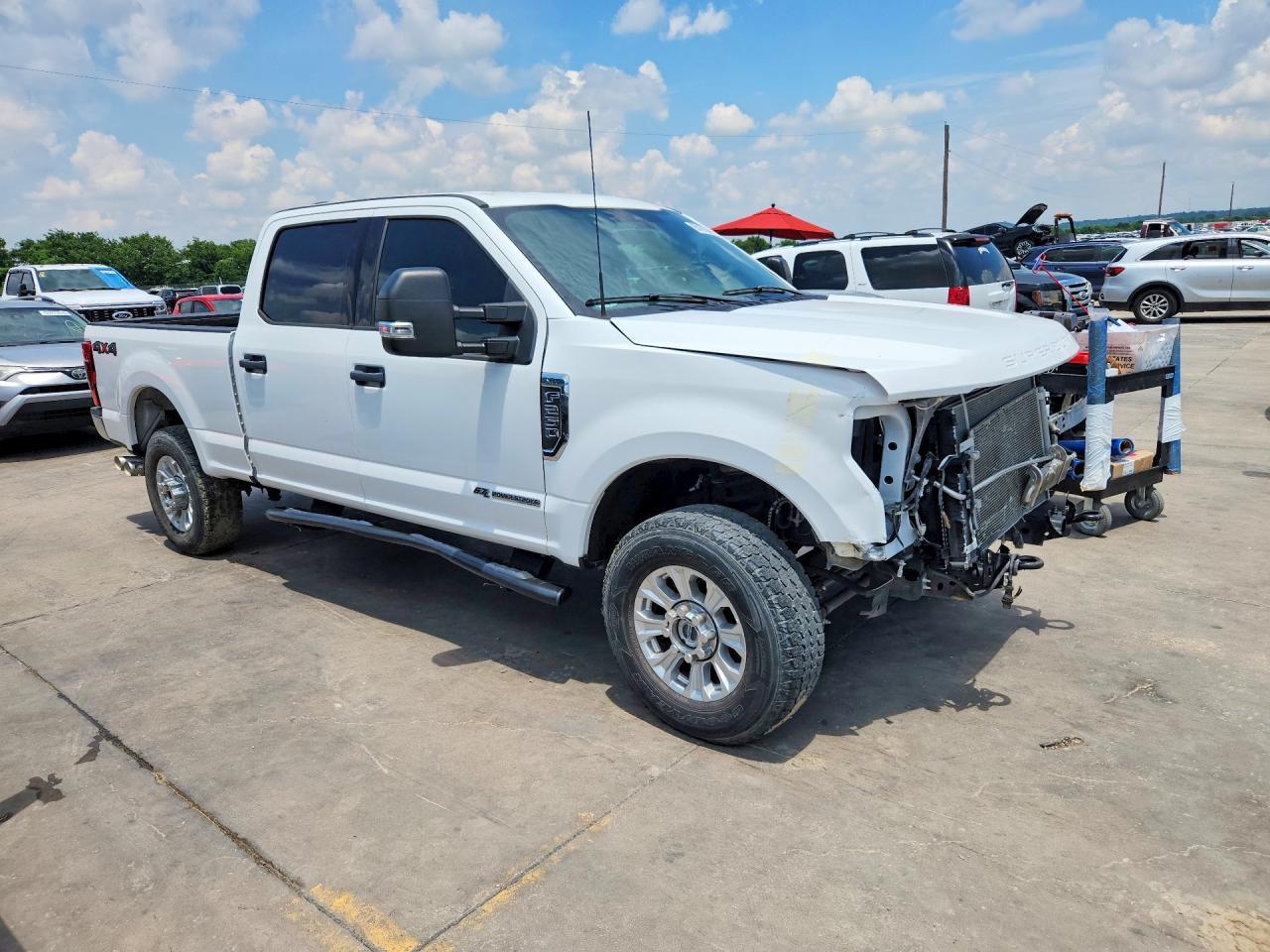 2022 Ford F250 Super Duty - Фото 4