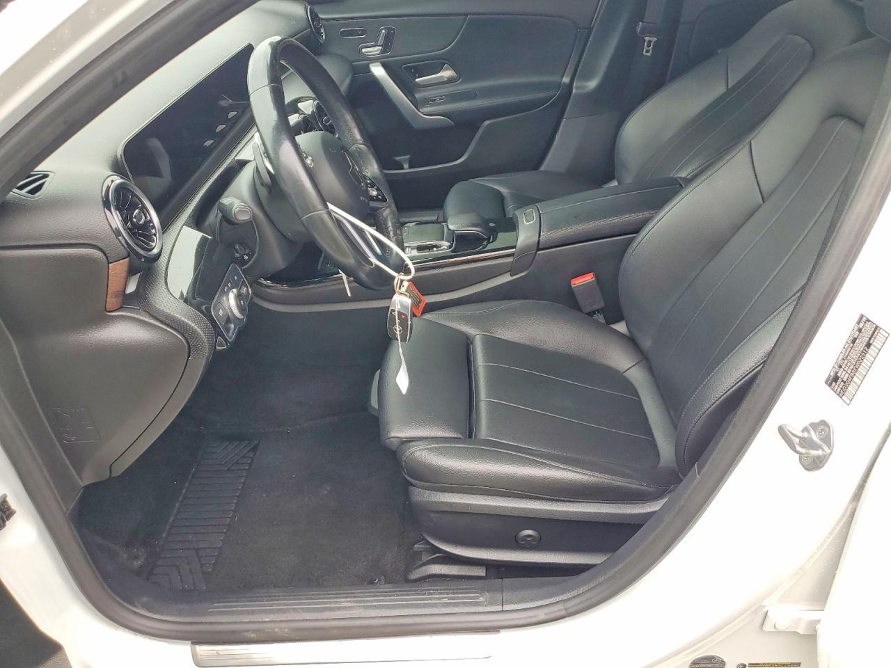 2019 Mercedes-Benz A 220 4Matic - Image 7