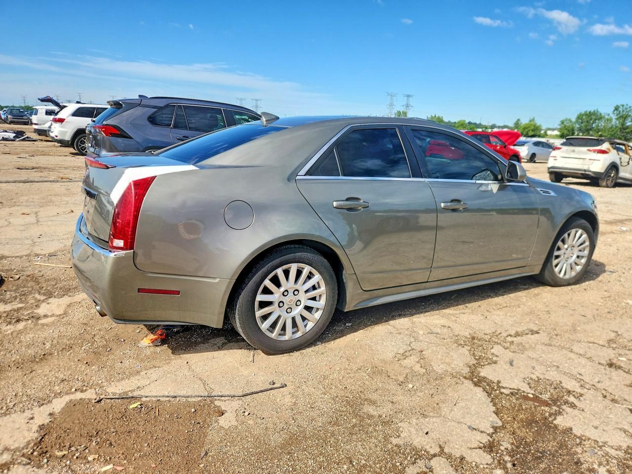 2010 Cadillac Cts Luxury Collection - Image 3
