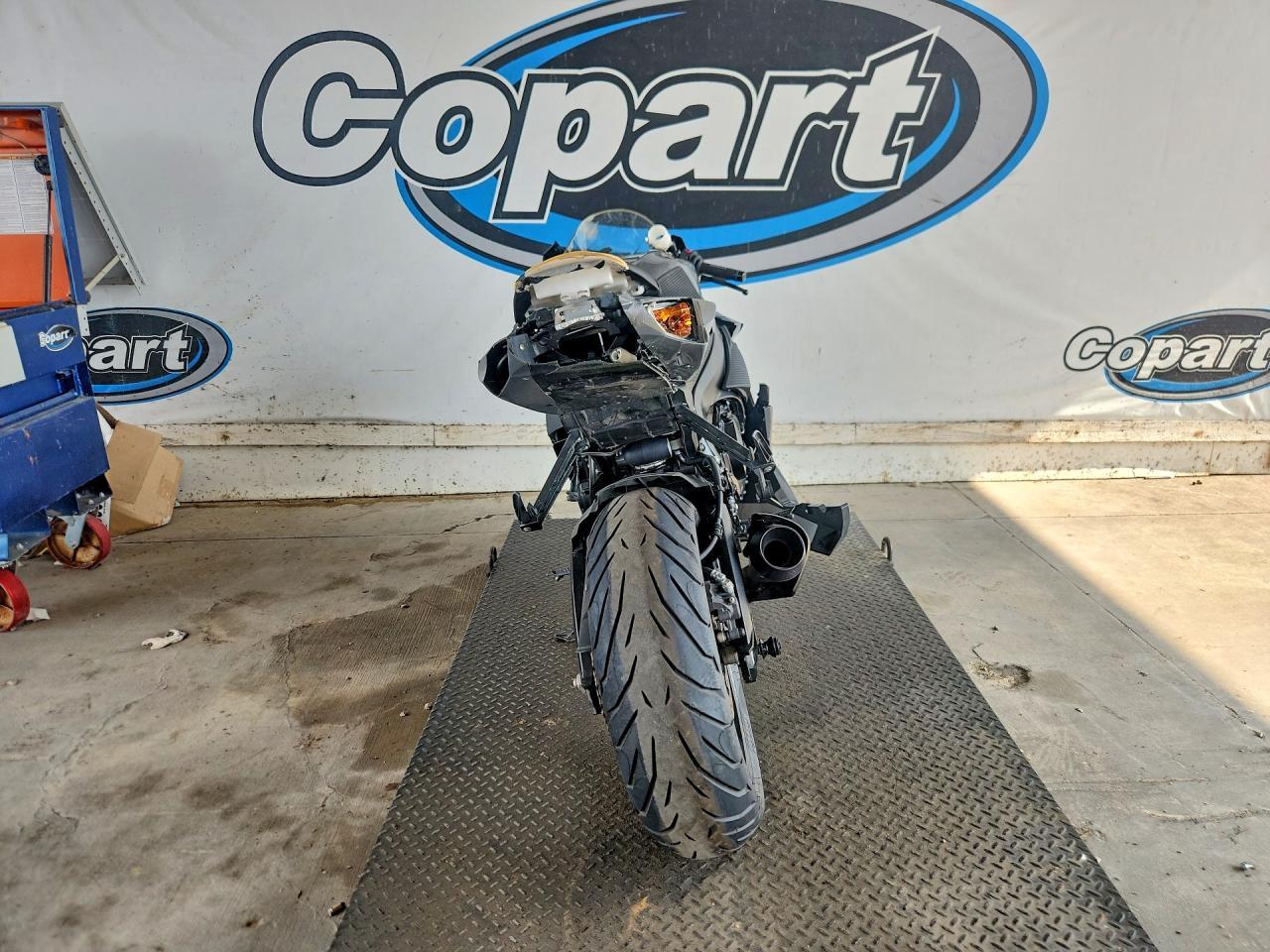 2025 Suzuki Gsx-R750 - Фото 4
