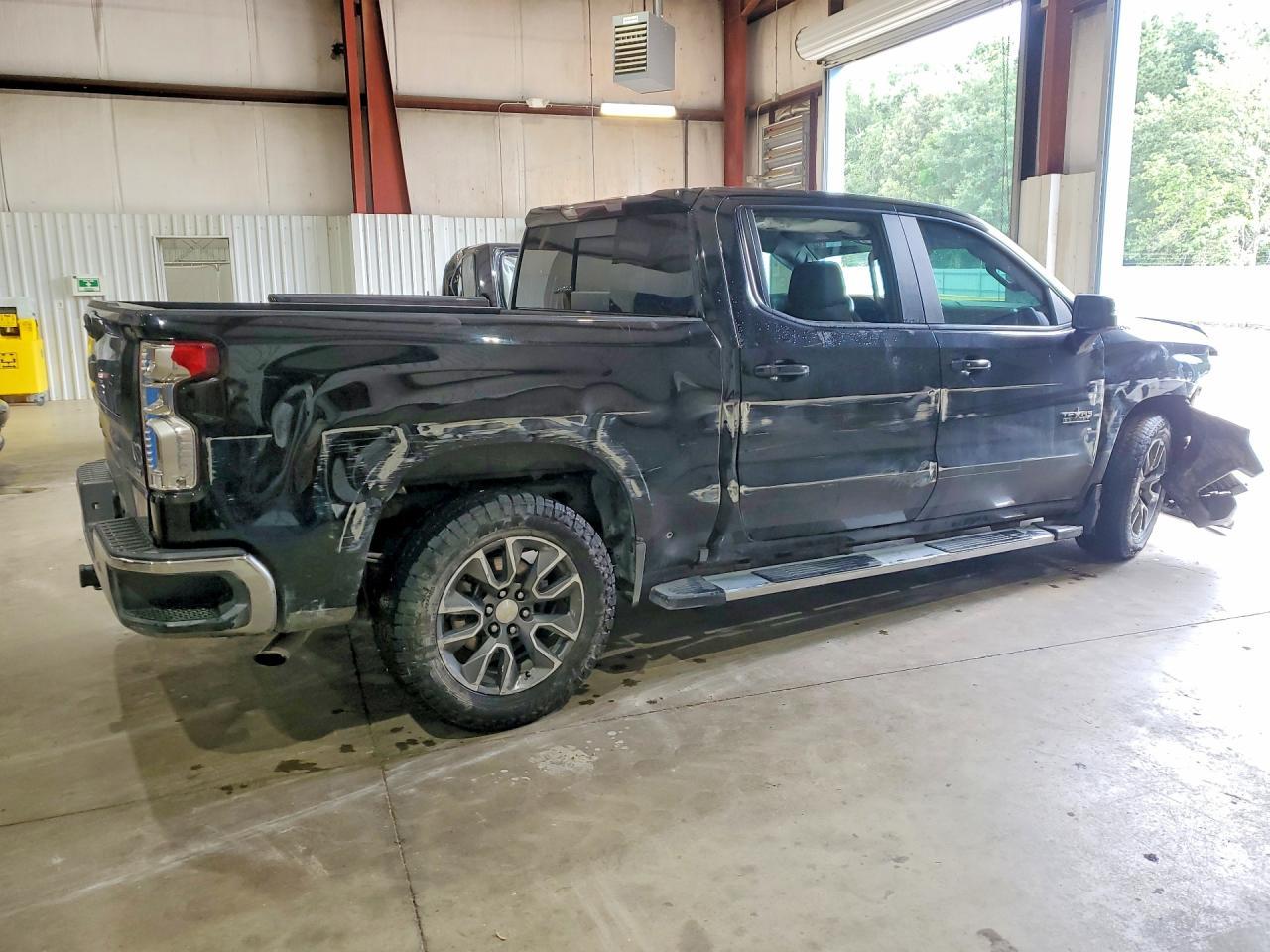 2022 Chevrolet Silverado C1500 Lt - Фото 3