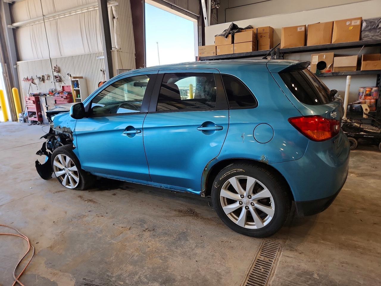 2013 Mitsubishi Outlander Sport Es - Фото 2