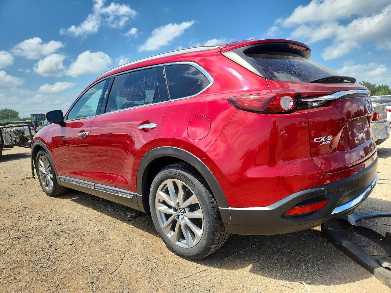 2018 Mazda Cx-9 Grand Touring - Image 2