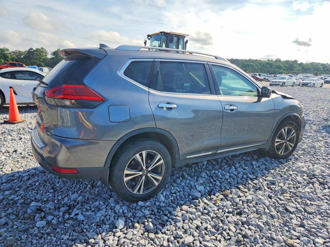 2017 Nissan Rogue Sl - Фото 3