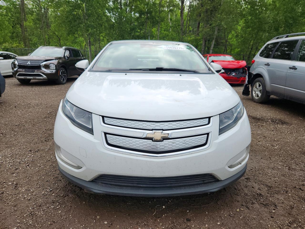 2013 Chevrolet Volt - Image 5
