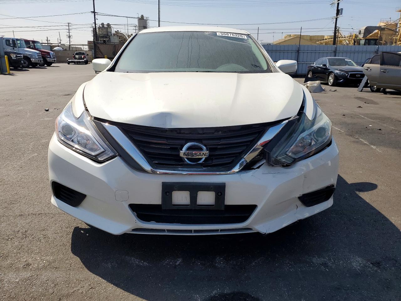 2016 Nissan Altima 2.5 S - Image 5