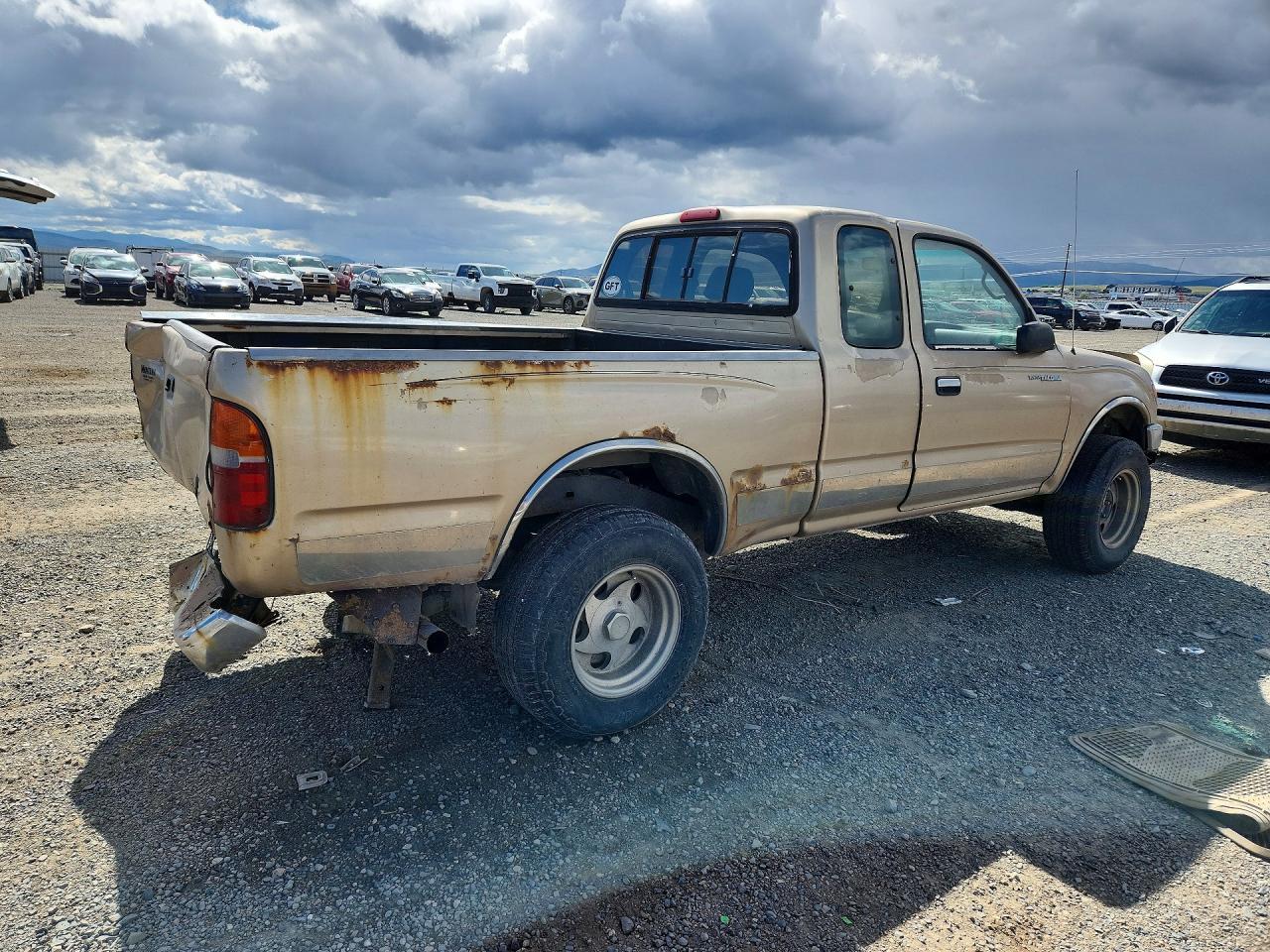 1995 Toyota Tacoma Xtracab - Image 3