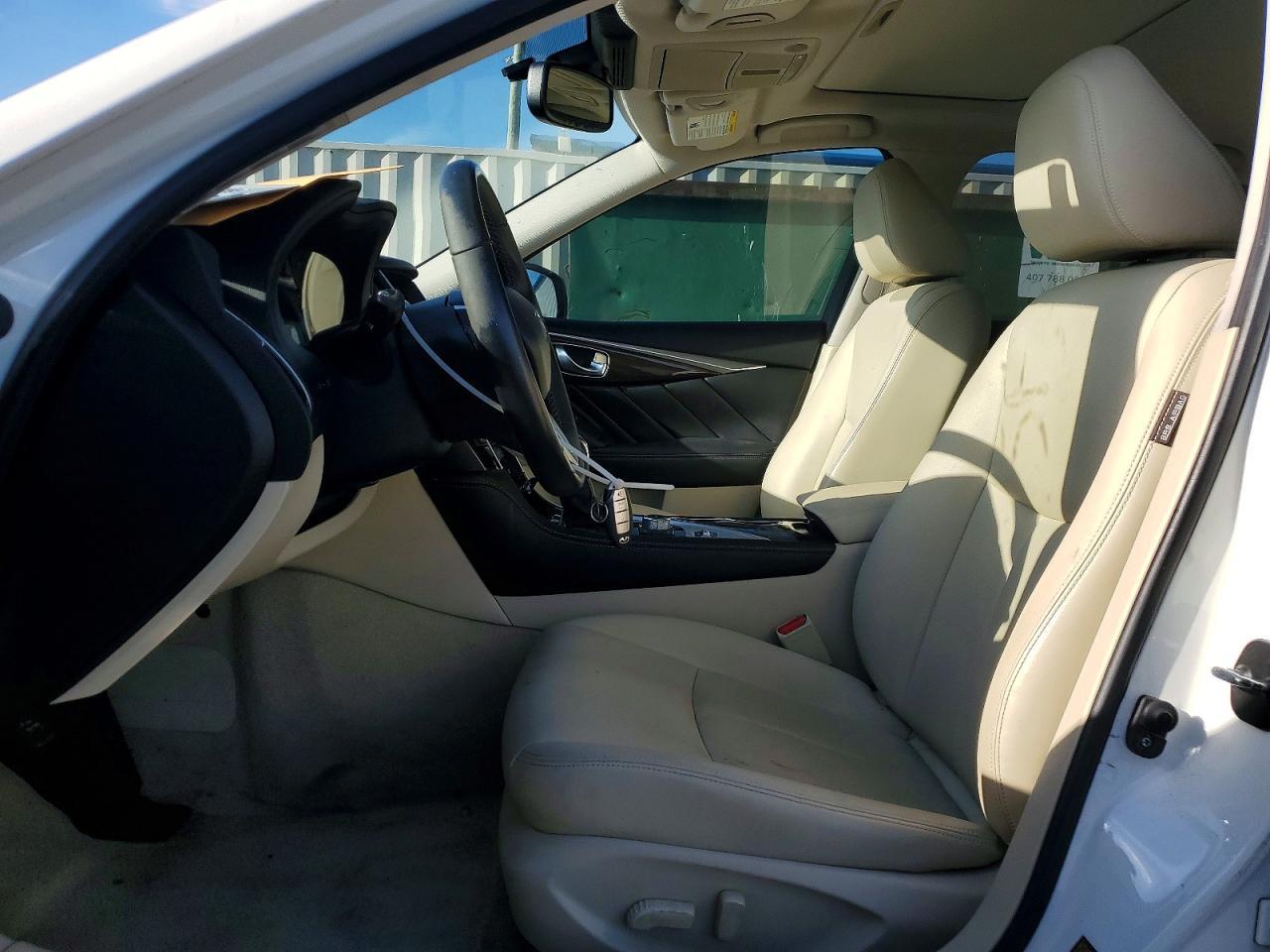 2018 Infiniti Q50 3.0T Luxe - Image 7