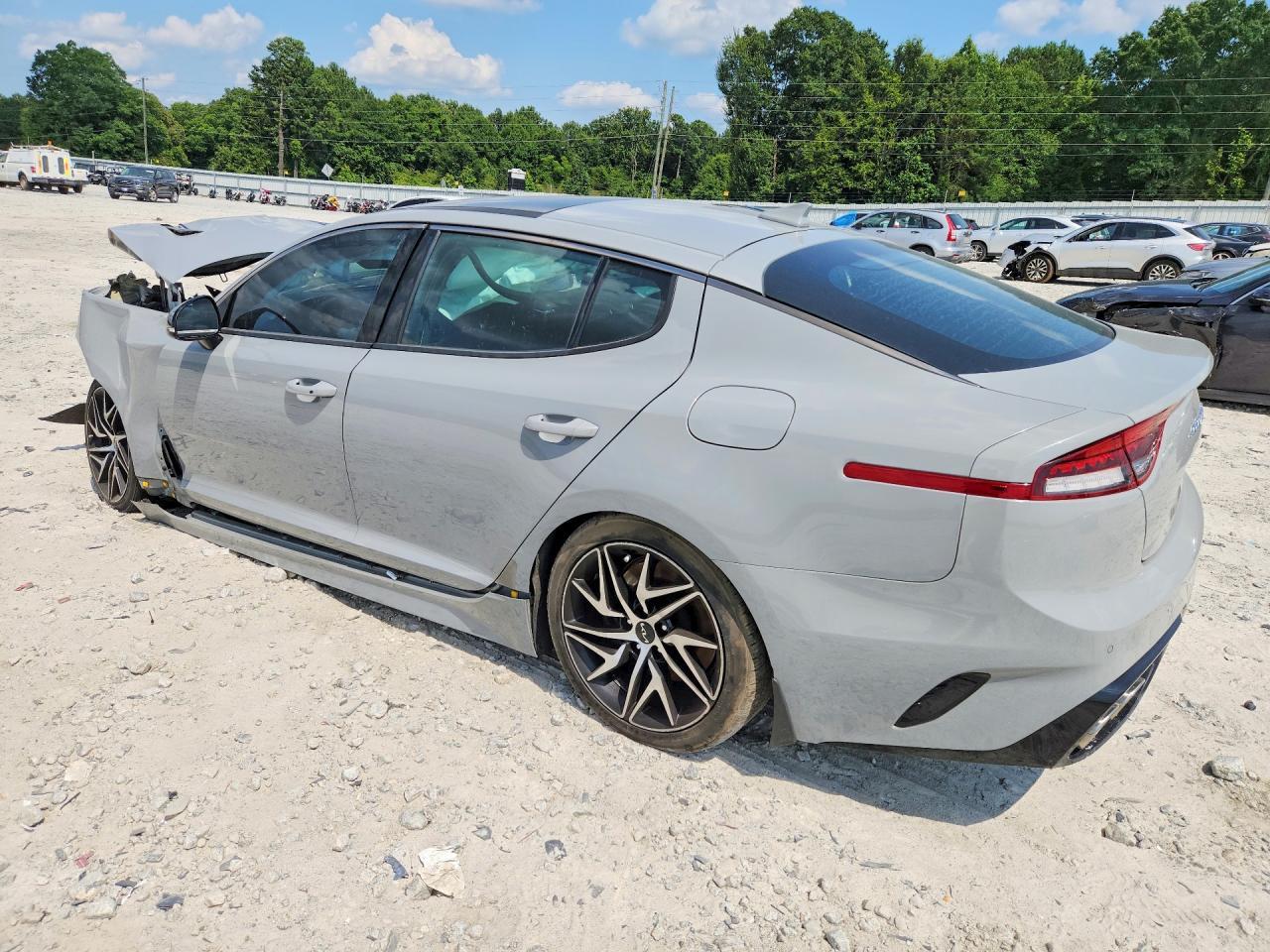 2022 Kia Stinger Gt Line - Фото 2