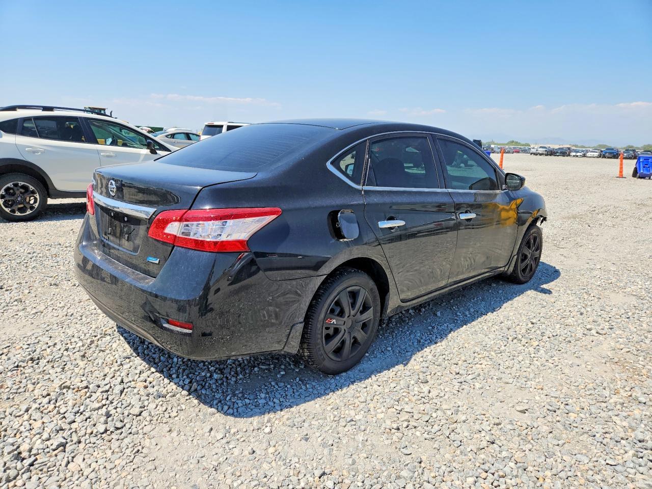 2014 Nissan Sentra S - Фото 3