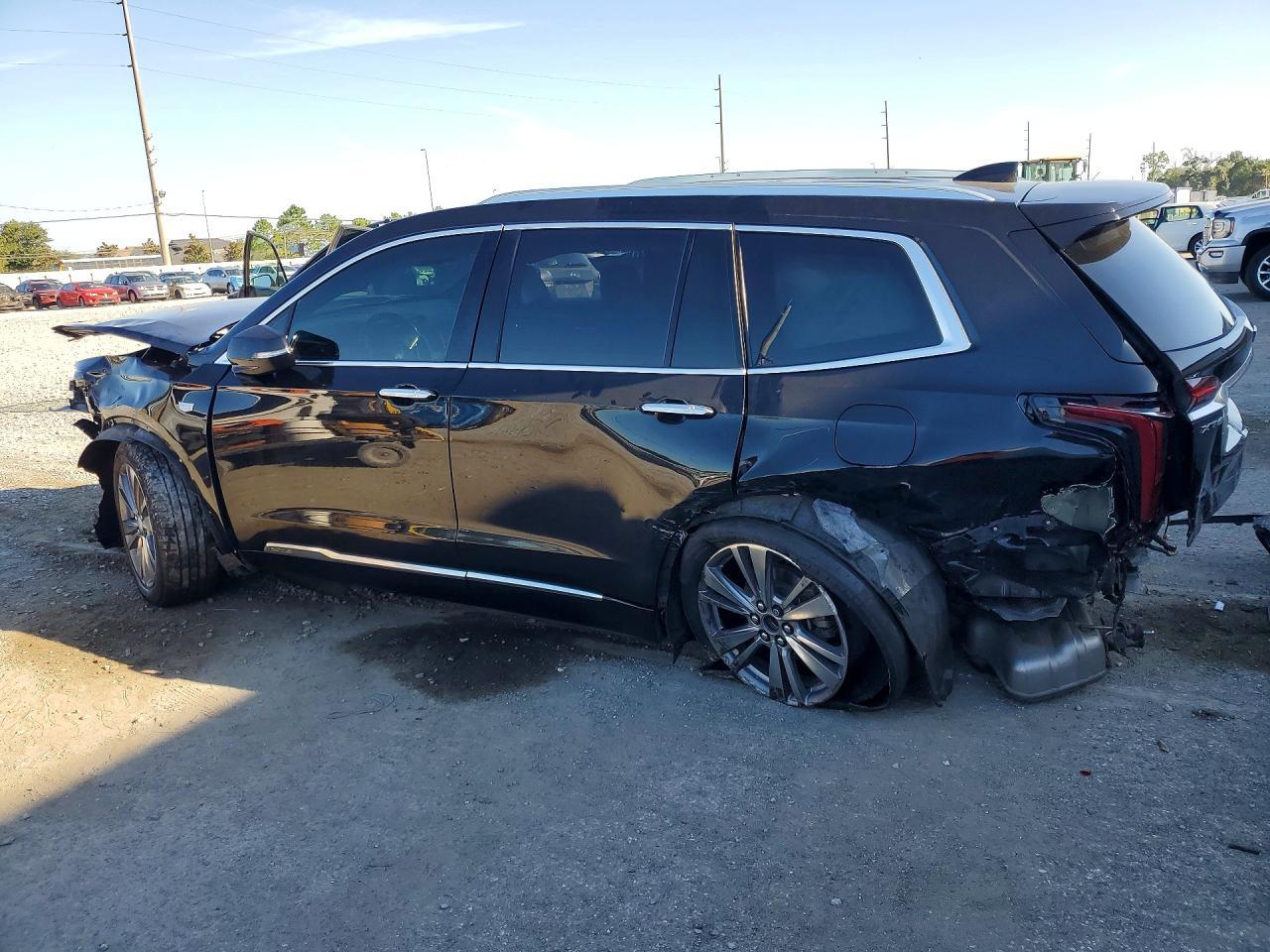 2023 Cadillac Xt6 Premium Luxury - Фото 2