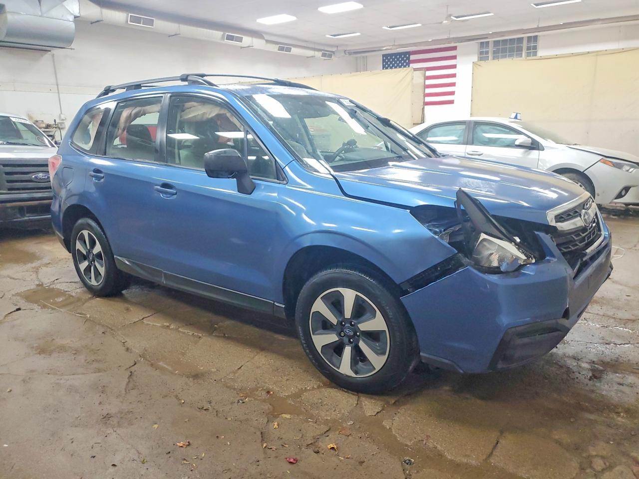 2017 Subaru Forester 2.5I - Image 4