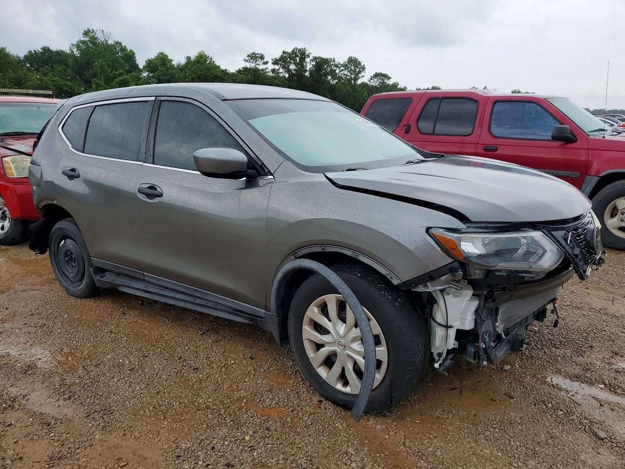 2018 Nissan Rogue S - Image 4