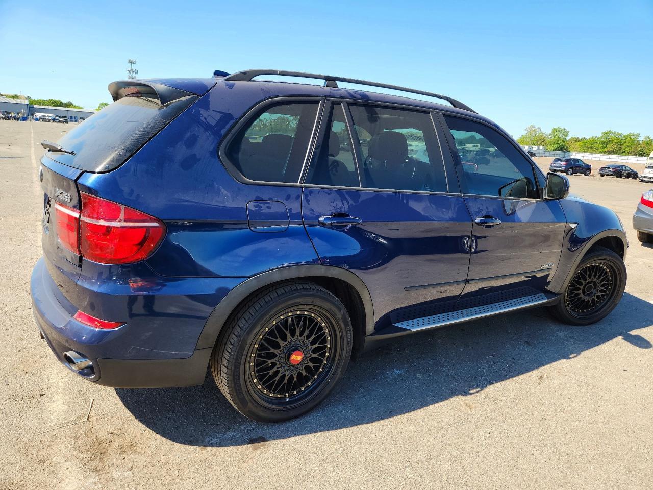 2012 BMW X5 xDrive35I - Фото 3