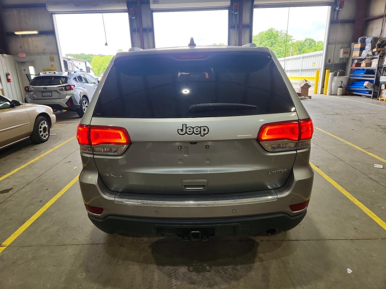 2018 Jeep Grand Cherokee Limited - Image 6