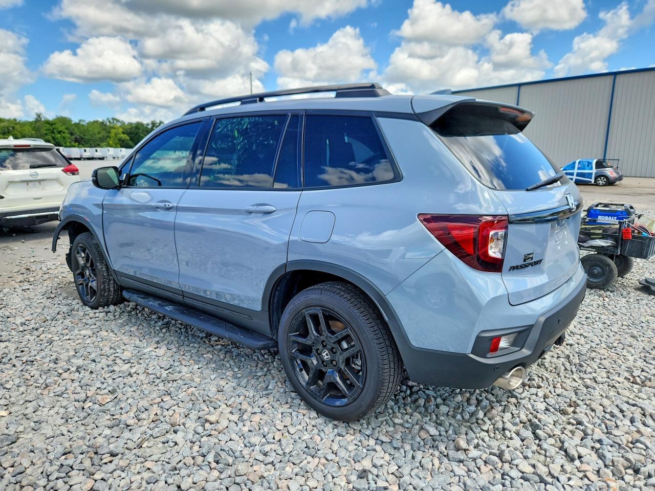 2025 Honda Passport Black Edition - Фото 2