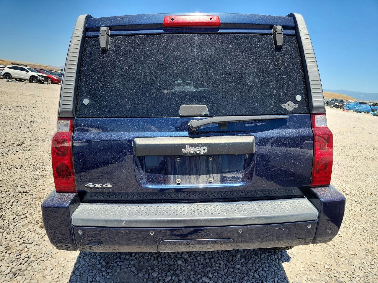 2006 Jeep Commander - Image 6