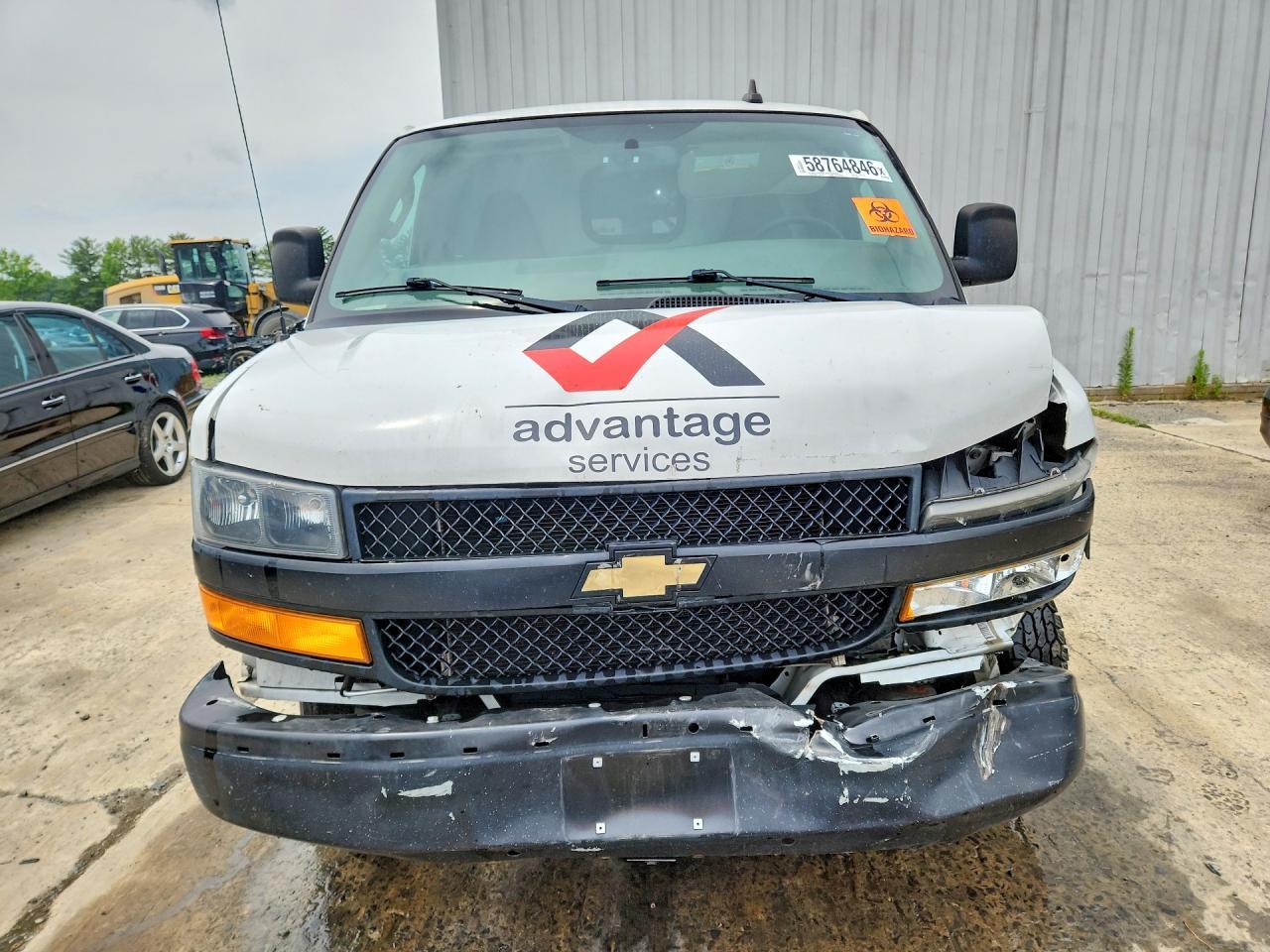 2018 Chevrolet Express 2500 Delivery Van - Image 5