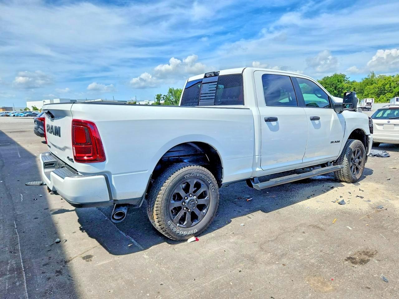 2026 Ram 2500 Big Horn - Фото 3