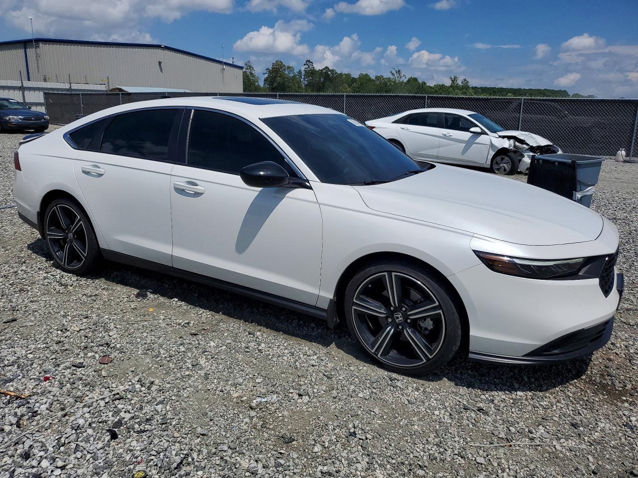 2025 Honda Accord Hybrid Sport - Фото 4