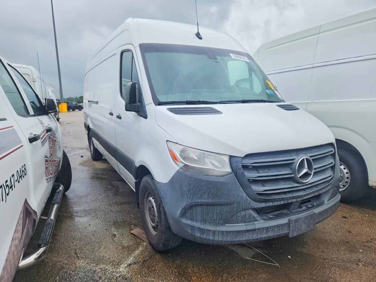 2021 Mercedes-Benz Sprinter 2500 Delivery Van - Фото 4
