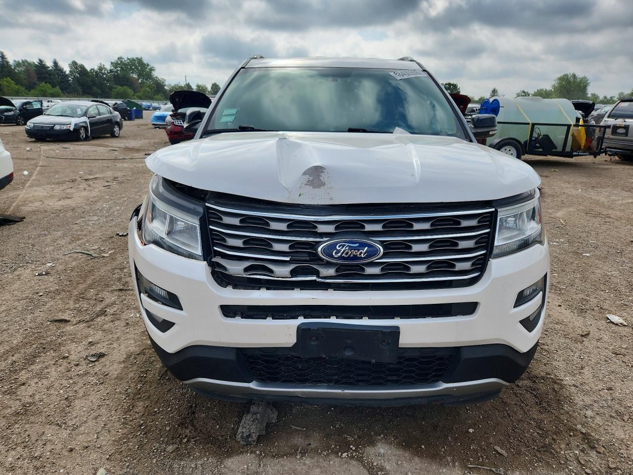 2017 Ford Explorer Xlt - Фото 5