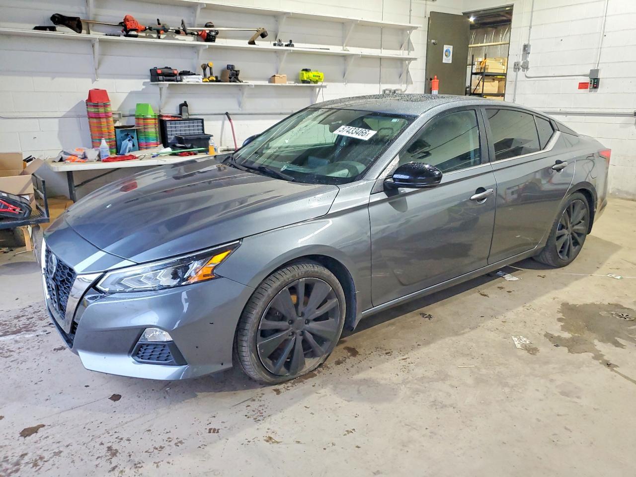 2020 Nissan Altima Sr