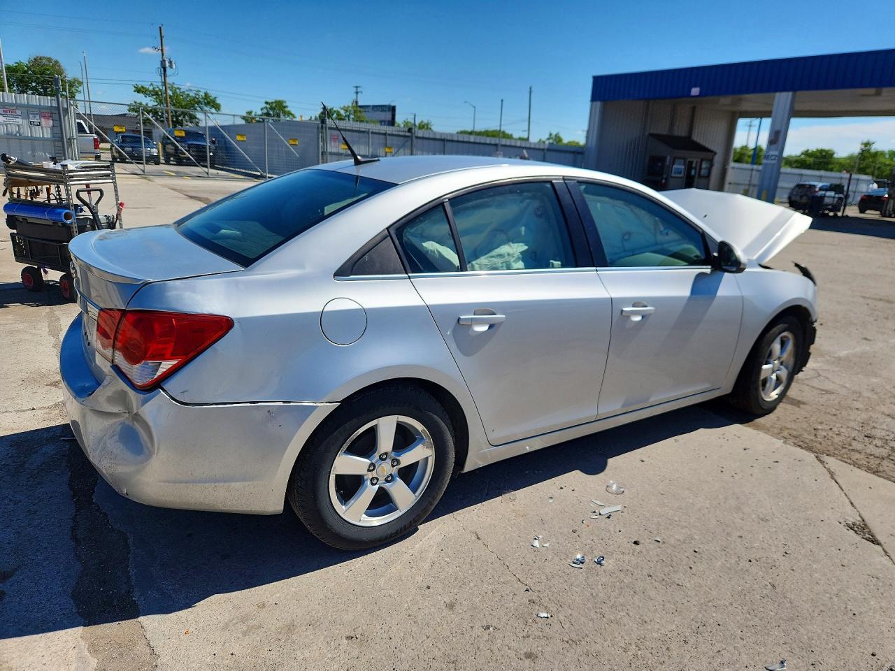 2011 Chevrolet Cruze Lt - Image 3