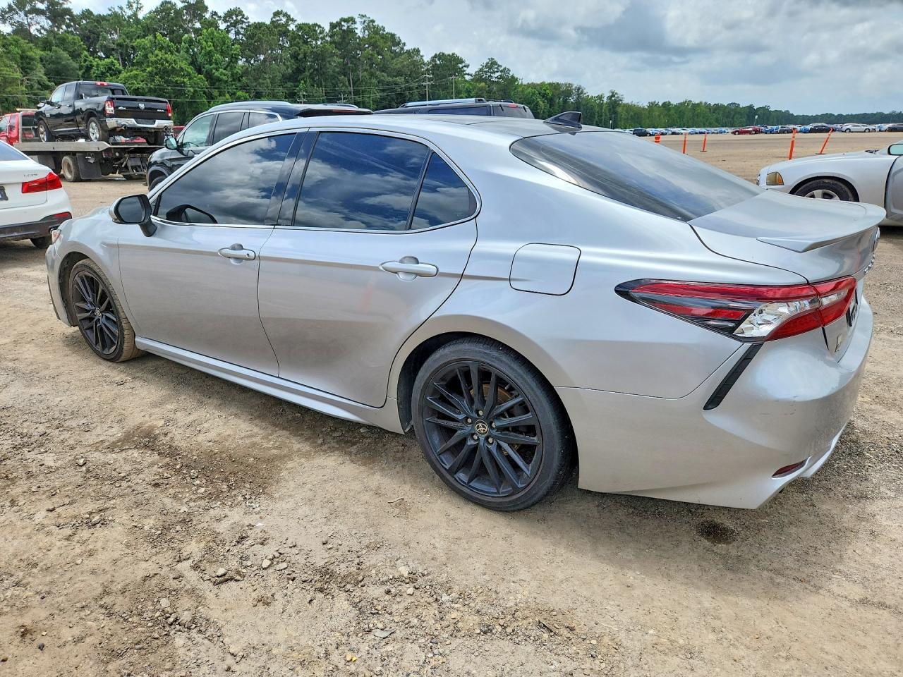 2023 Toyota Camry Xse - Фото 2