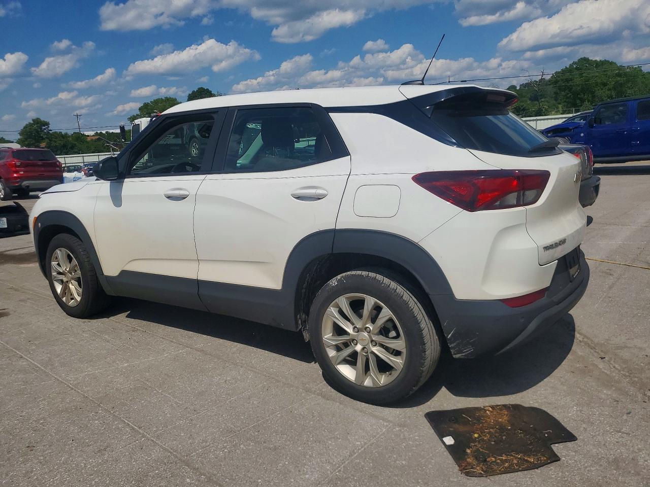 2022 Chevrolet Trailblazer Ls - Фото 2