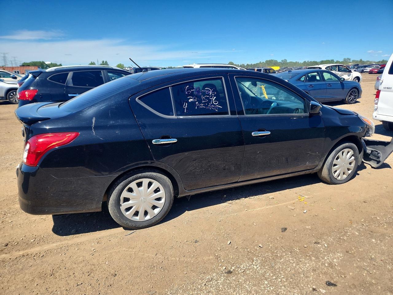 2019 Nissan Versa Sv - Фото 3