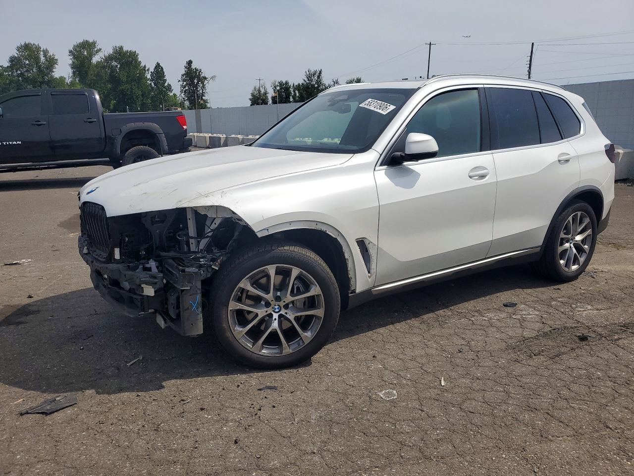 2024 BMW X5 xDrive40I