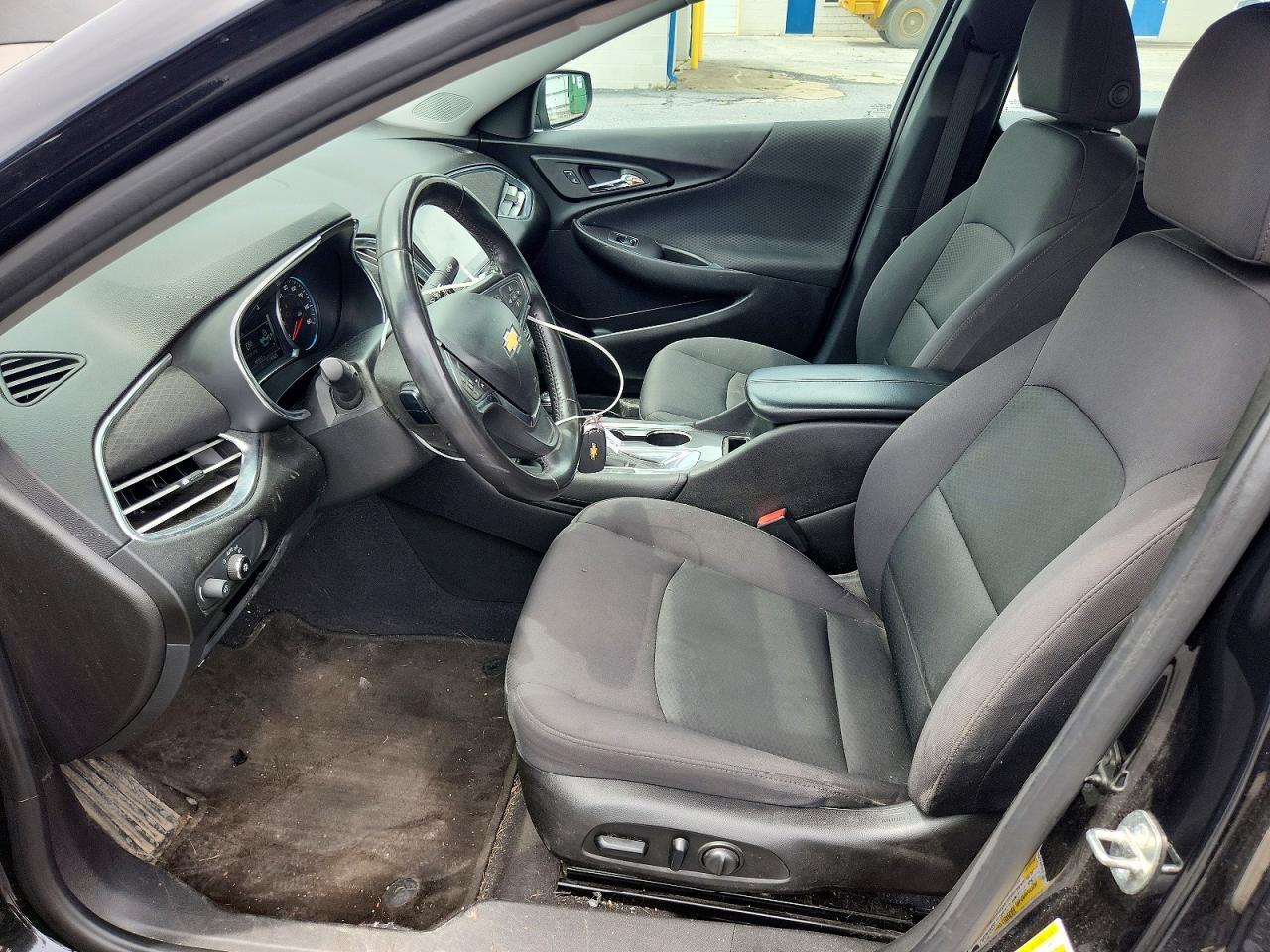 2017 Chevrolet Malibu Lt - Image 7