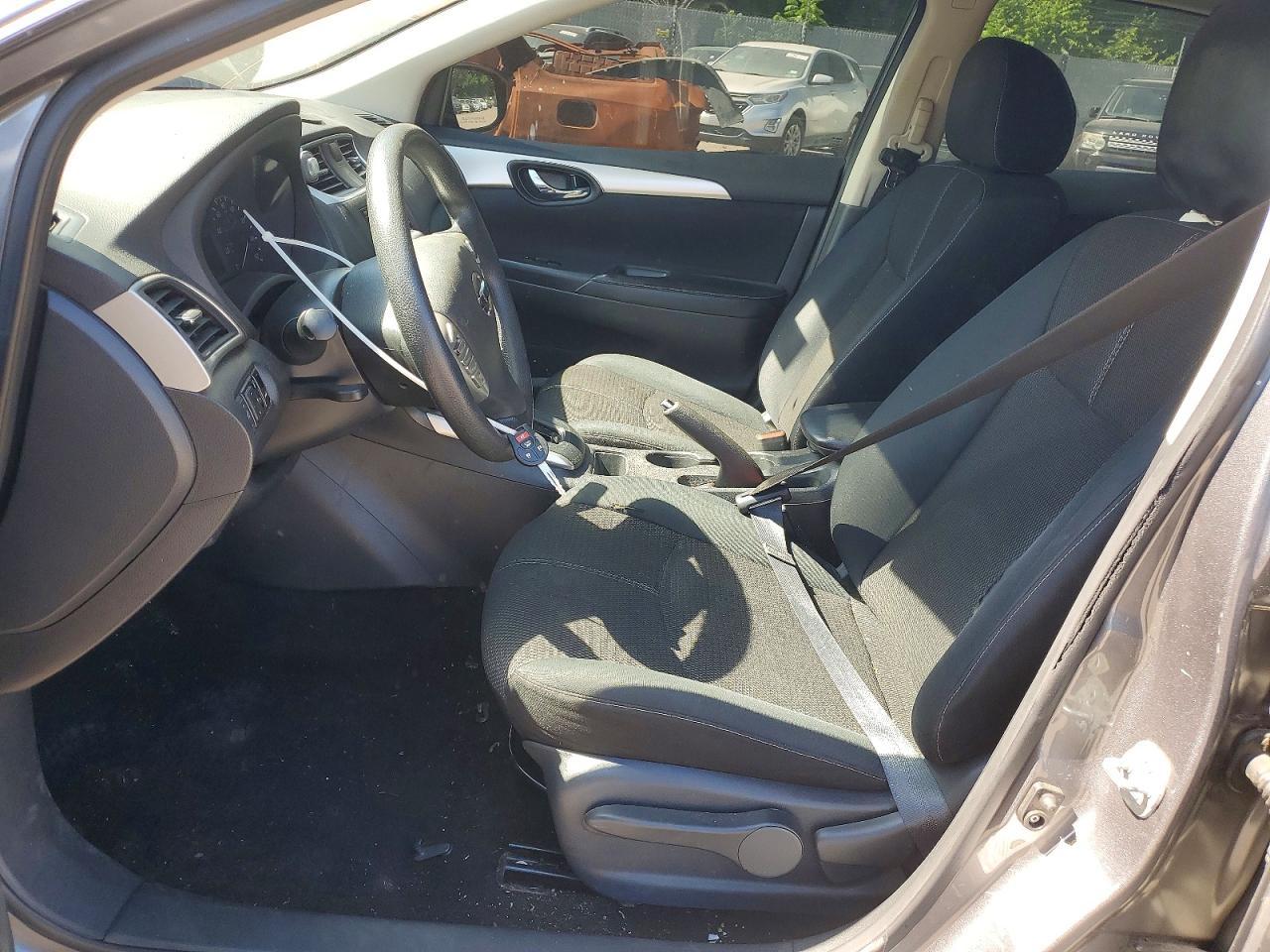 2016 Nissan Sentra S - Image 7