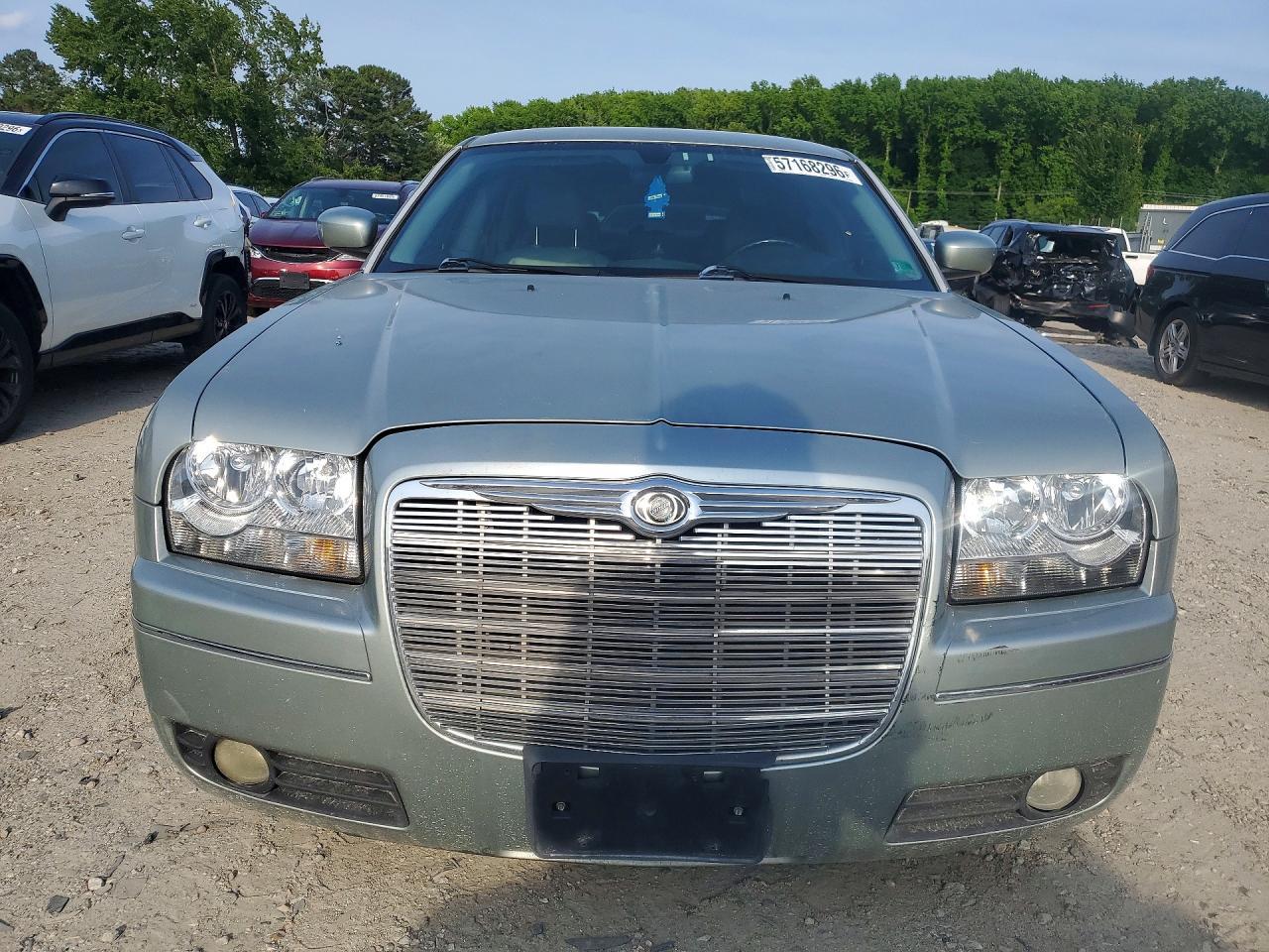 2006 Chrysler 300 300S V8 - Image 5