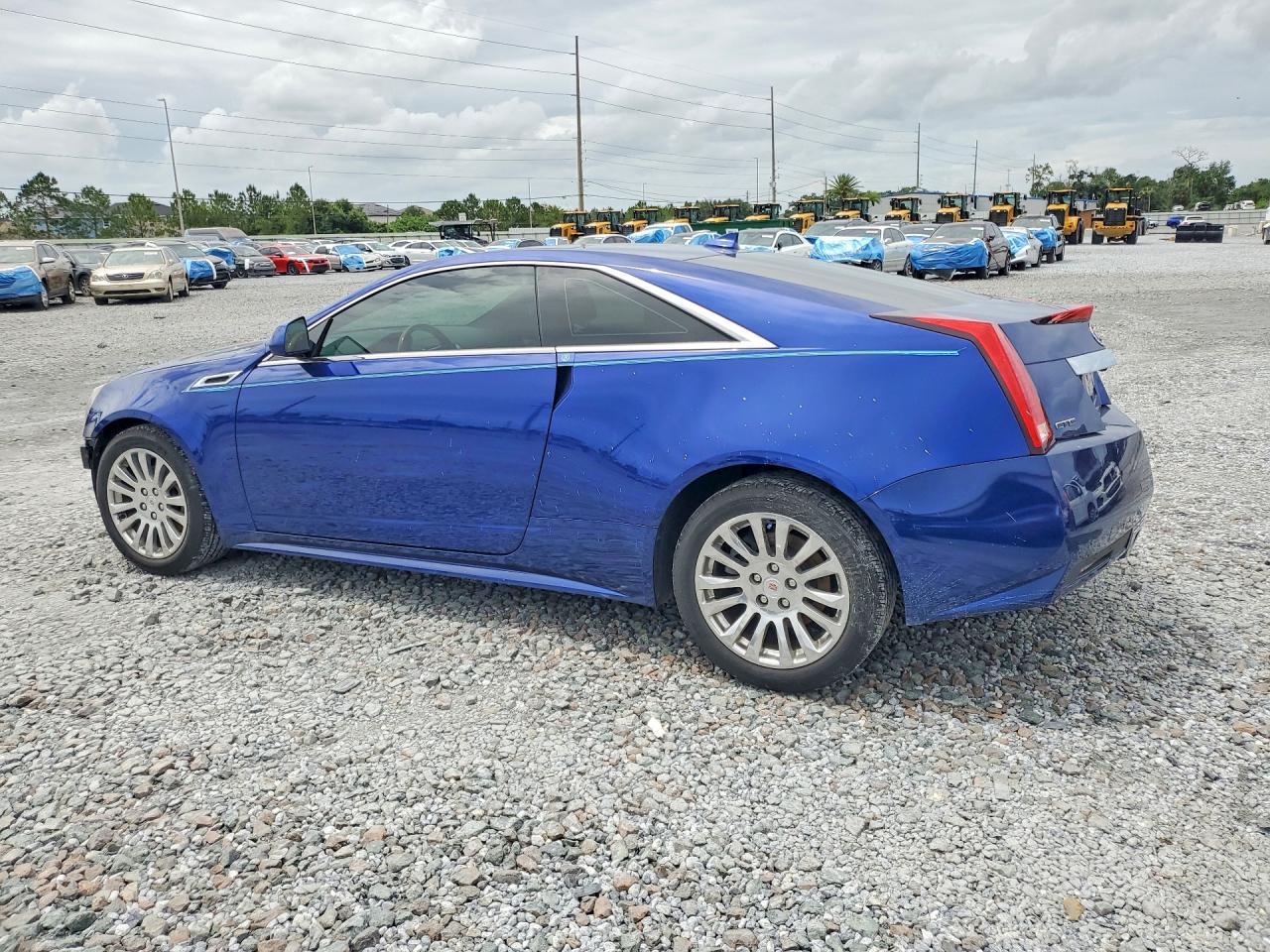 2012 Cadillac Cts Premium Collection - Image 2