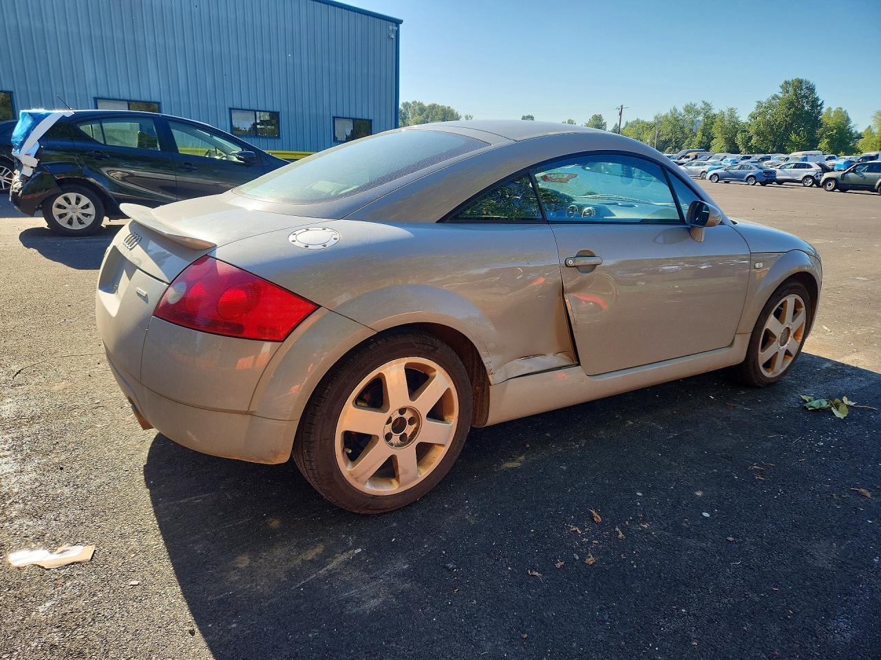 2002 Audi Tt Quattro - Image 3