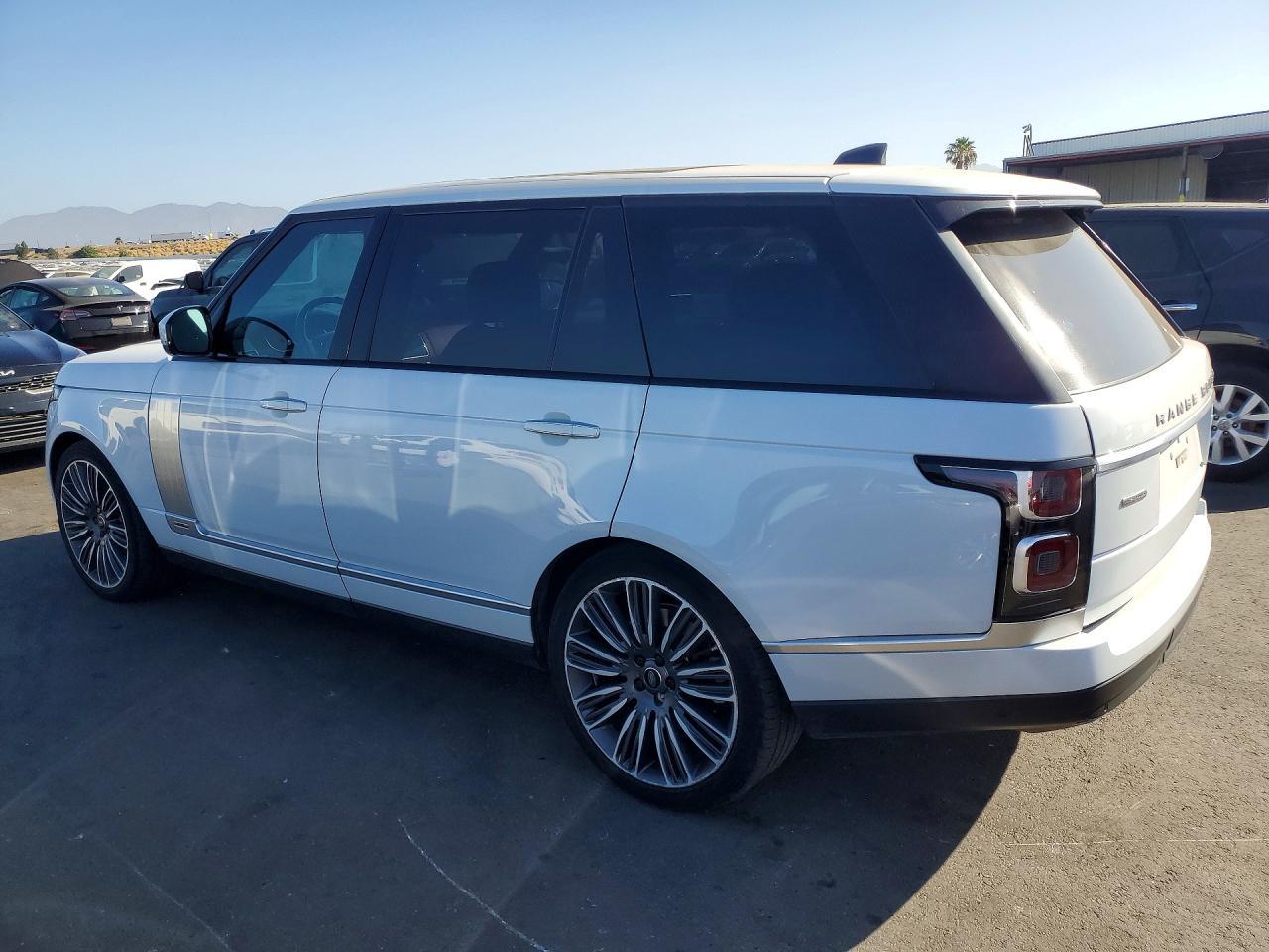 2019 Land Rover Range Rover Autobiography - Image 2